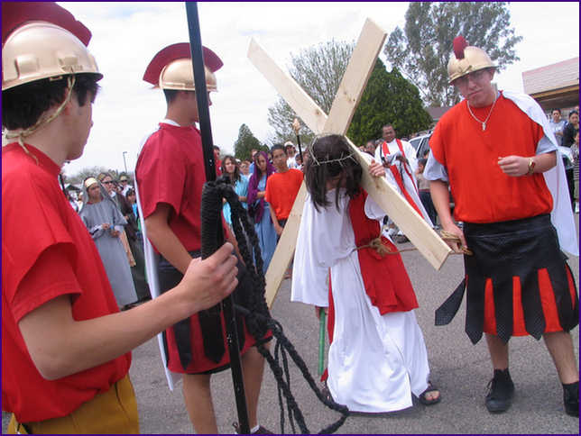 Viacrucis 057